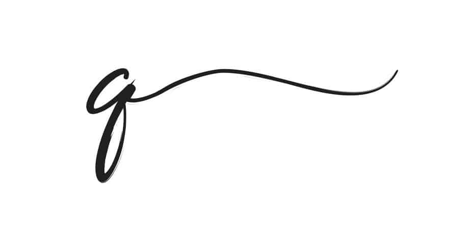 Q signature letter design concept