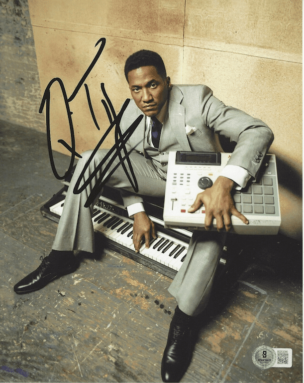 Q-Tip signature
