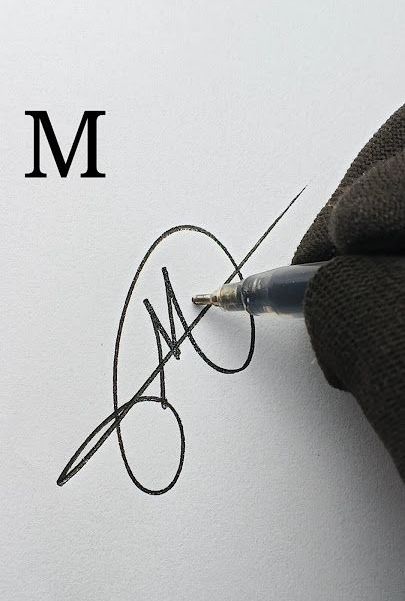 Signature ideas for letter M